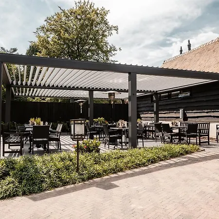 De Lunterse Boer Hotel 3*
