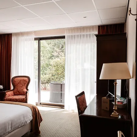 De Lunterse Boer Szálloda 3*