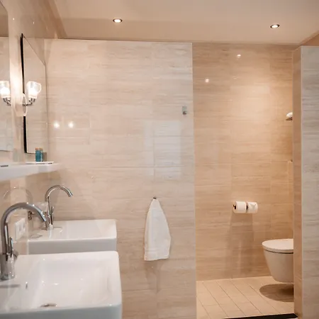 Szálloda De Lunterse Boer