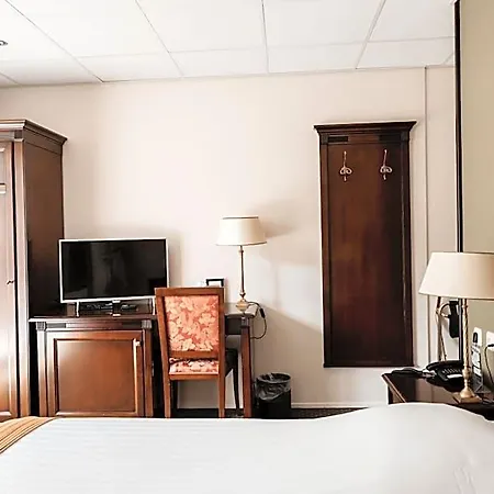 Szálloda De Lunterse Boer 3*