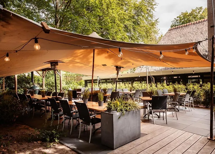 Hotell De Lunterse Boer 3*