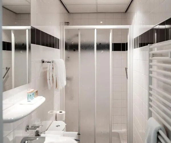 De Lunterse Boer Hotel 3*