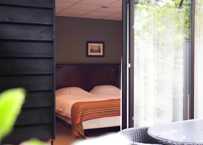 德伦特斯波尔酒店 3*