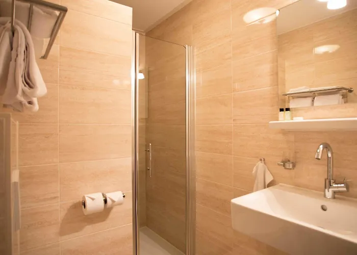 德伦特斯波尔酒店 3*