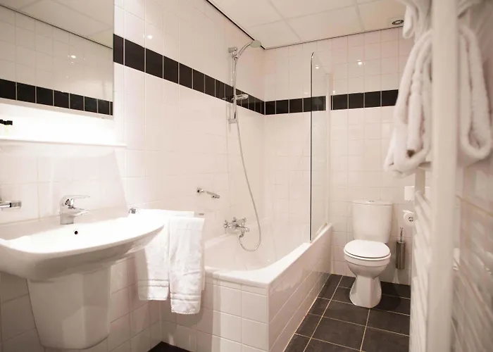 德伦特斯波尔酒店 卢特伦