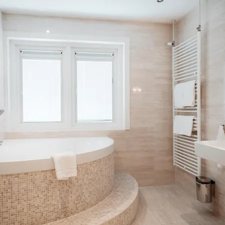 Hotel De Lunterse Boer 3*