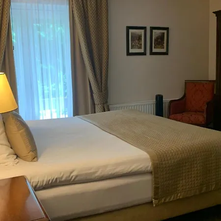 De Lunterse Boer Hotel 3*